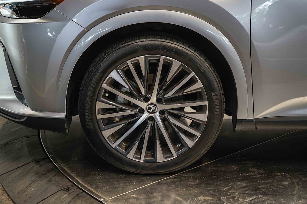 Thumbnail: 2023 Lexus RX - 7