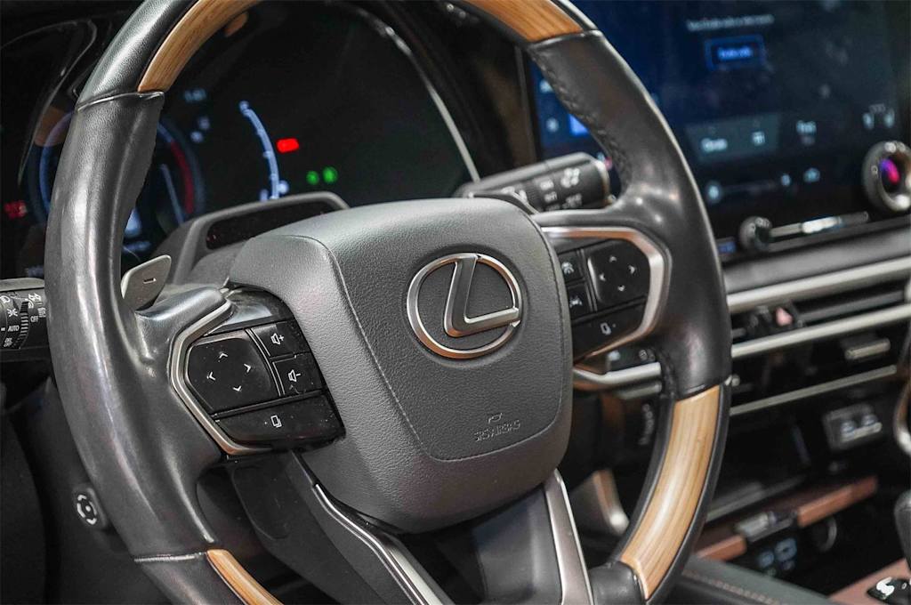 Thumbnail: 2023 Lexus RX - 13