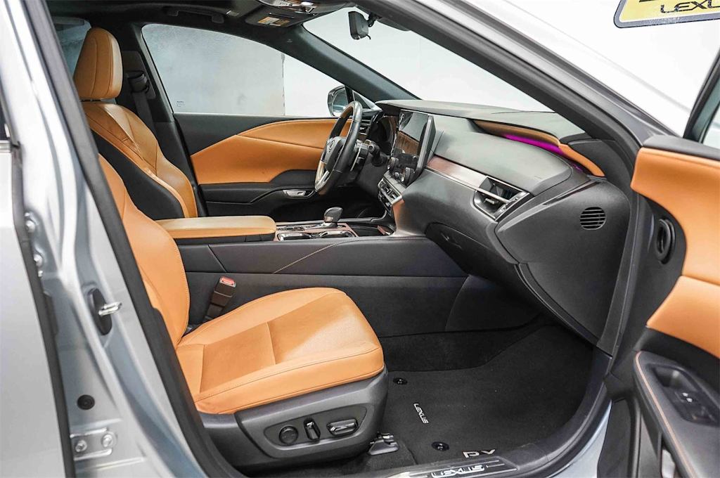 Thumbnail: 2023 Lexus RX - 10