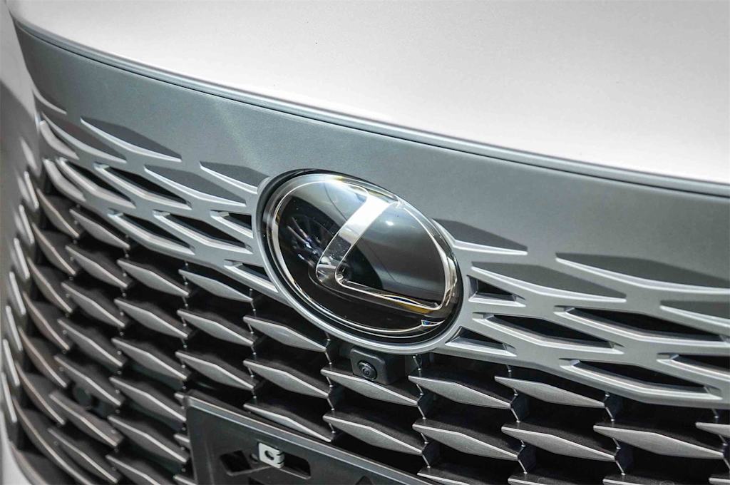 Thumbnail: 2023 Lexus RX - 6