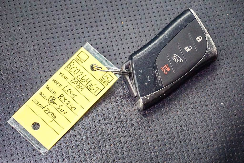 Thumbnail: 2024 Lexus RX - 16