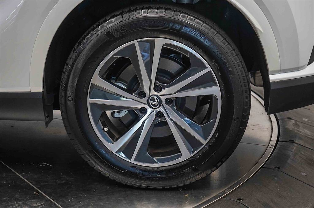 Thumbnail: 2024 Lexus RX - 23