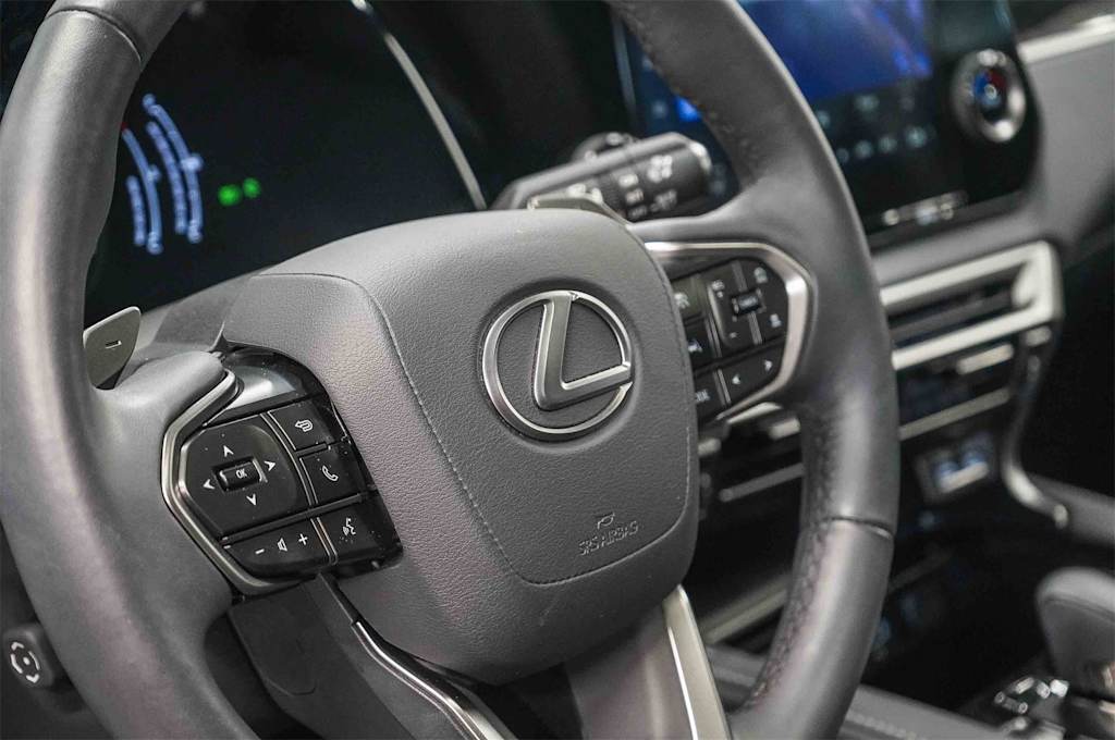 Thumbnail: 2024 Lexus RX - 27