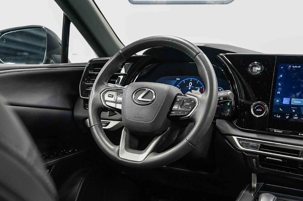 Thumbnail: 2025 Lexus RX - 9
