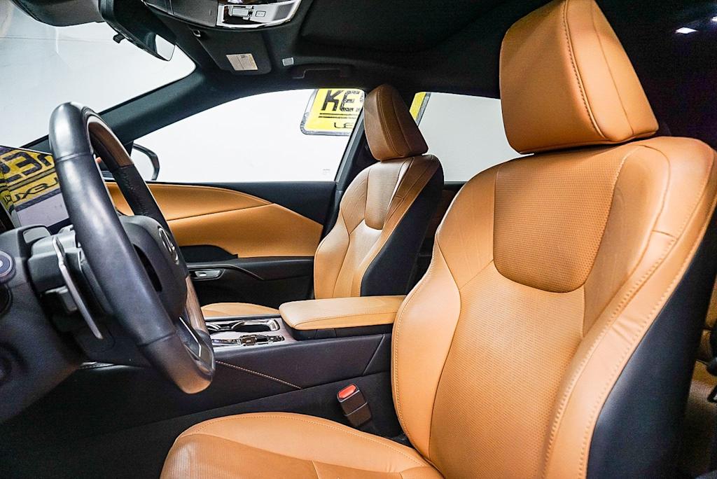 Thumbnail: 2023 Lexus RX - 10