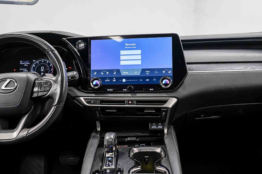 Thumbnail: 2023 Lexus RX - 14