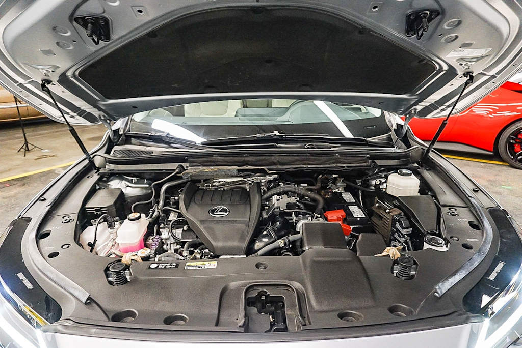 Thumbnail: 2023 Lexus RX - 7