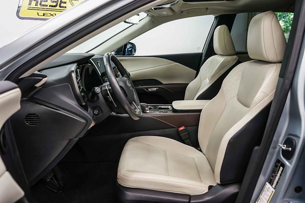 Thumbnail: 2024 Lexus RX - 10