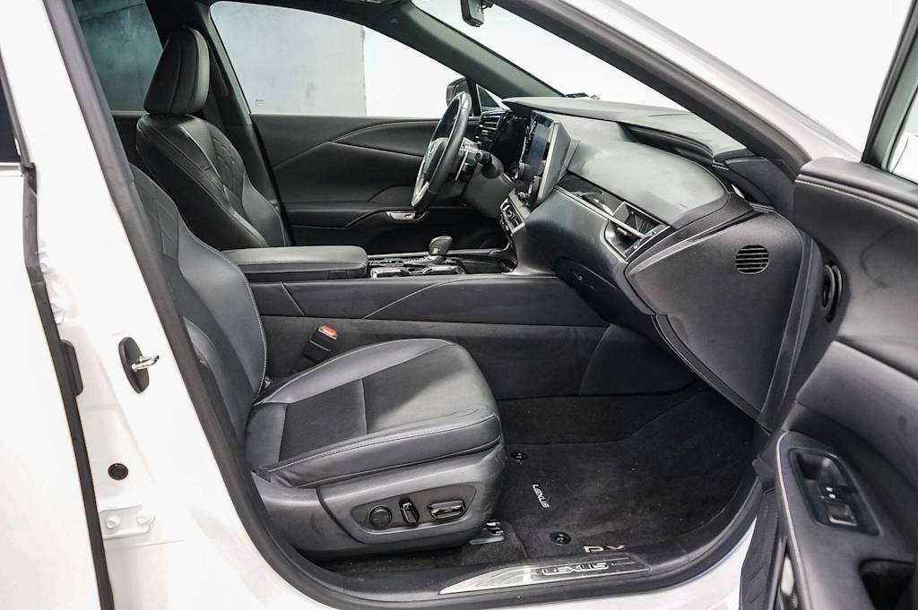 Thumbnail: 2024 Lexus RX - 10