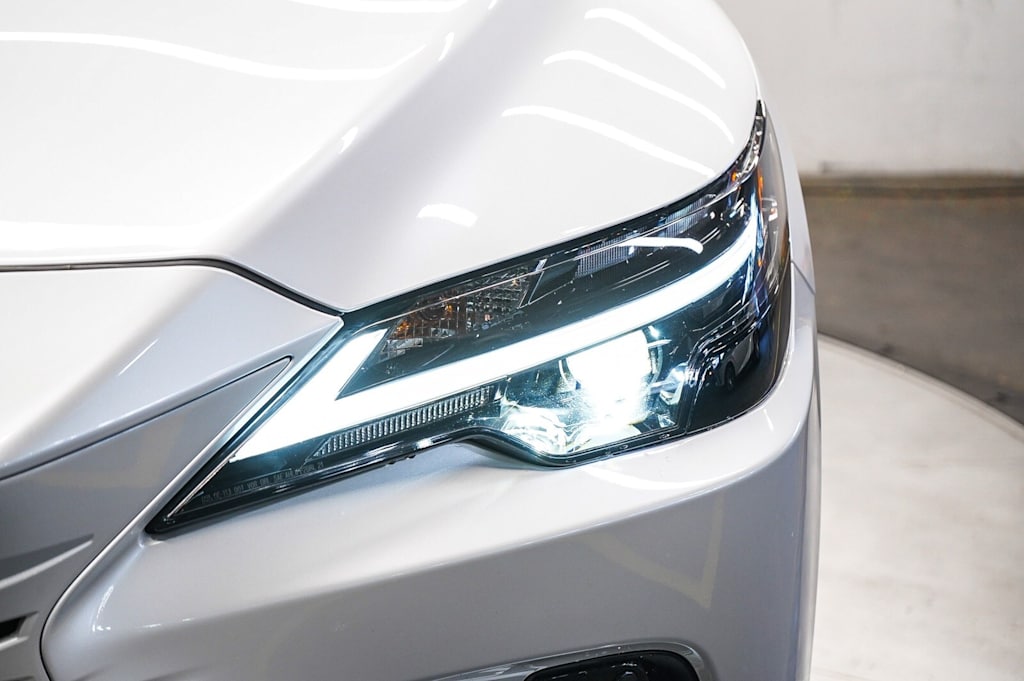 Thumbnail: 2024 Lexus RX - 20