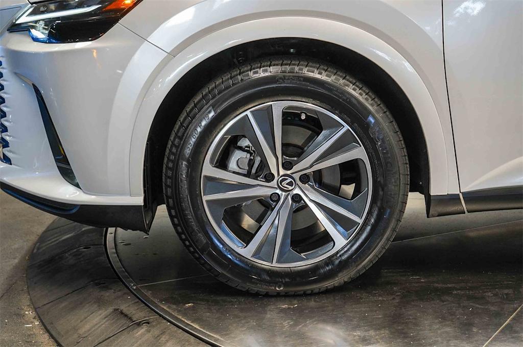 Thumbnail: 2024 Lexus RX - 7