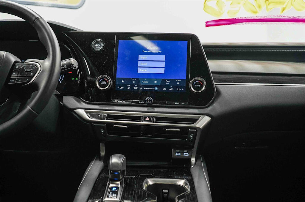 Thumbnail: 2024 Lexus RX - 14