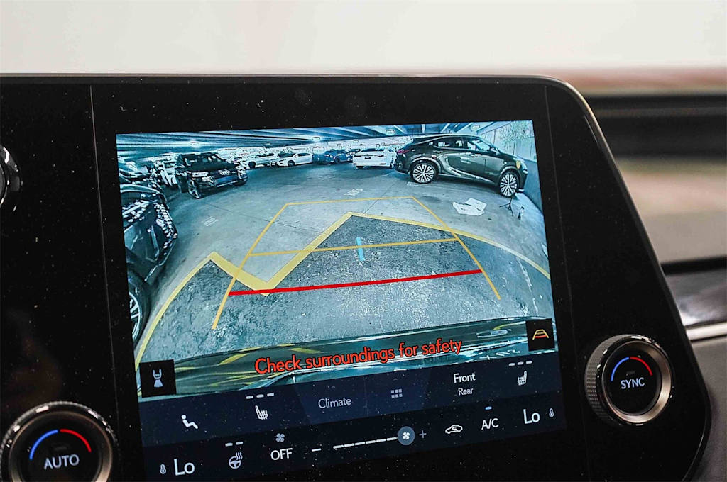 Thumbnail: 2024 Lexus RX - 31