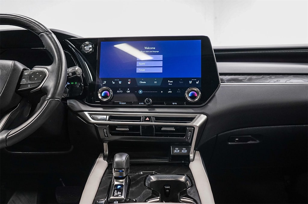 Thumbnail: 2023 Lexus RX - 13