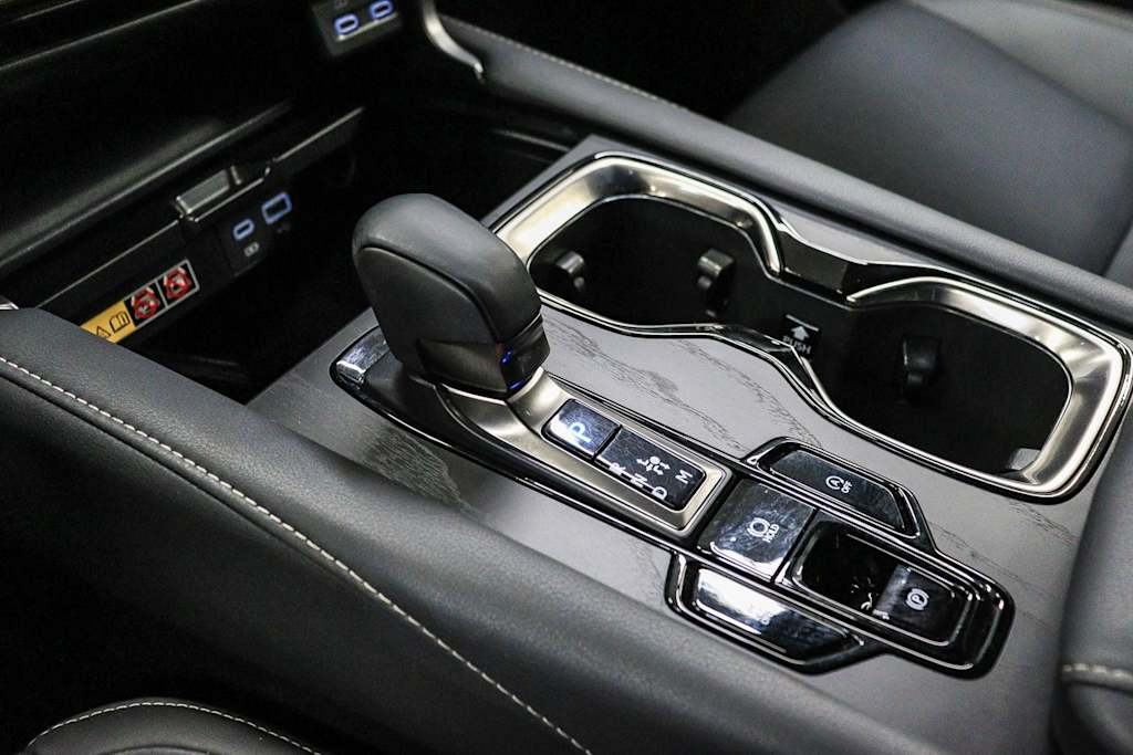 Thumbnail: 2024 Lexus RX - 28