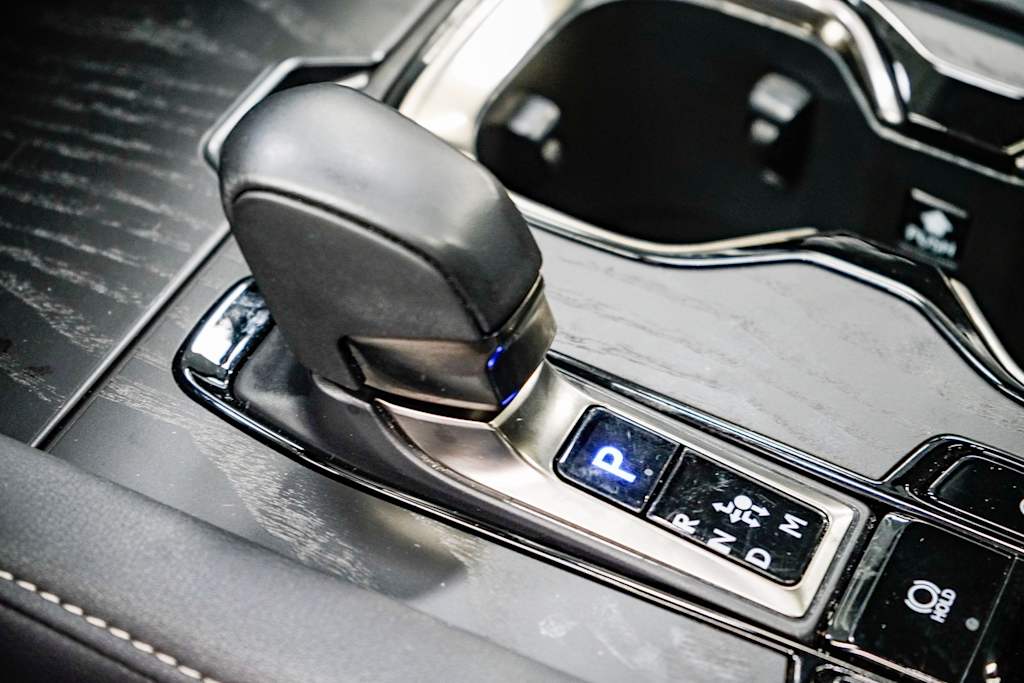Thumbnail: 2024 Lexus RX - 15