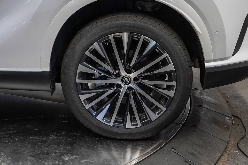 Thumbnail: 2024 Lexus RX - 21