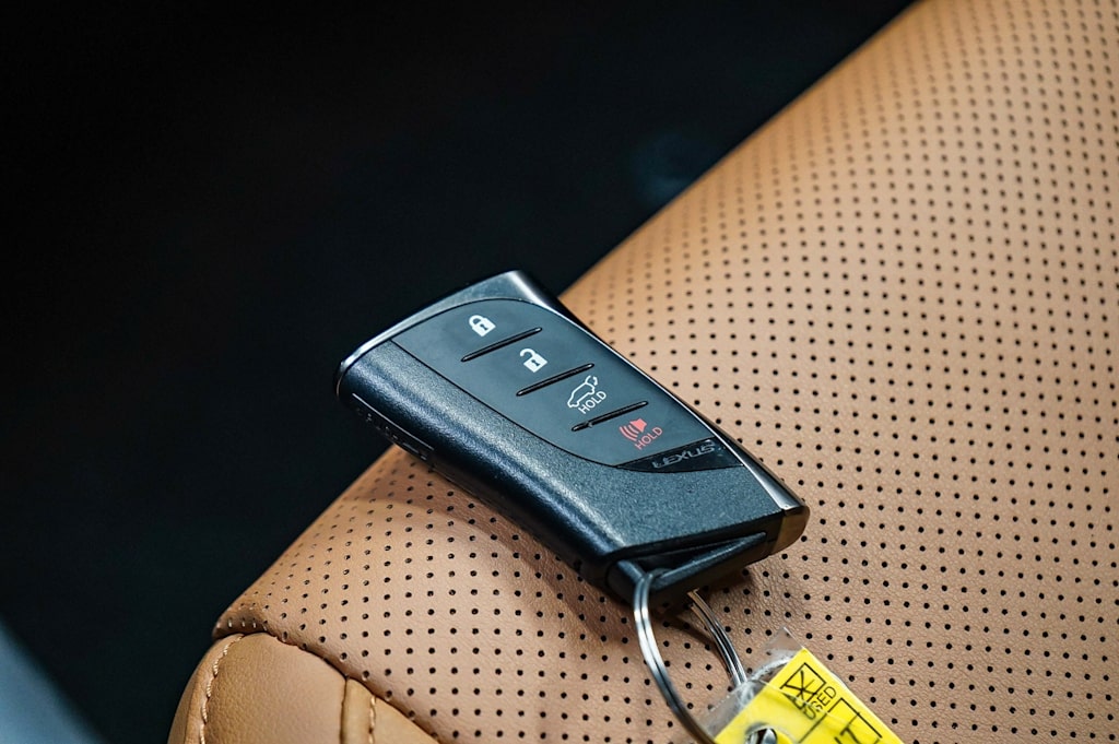 Thumbnail: 2024 Lexus RX - 17
