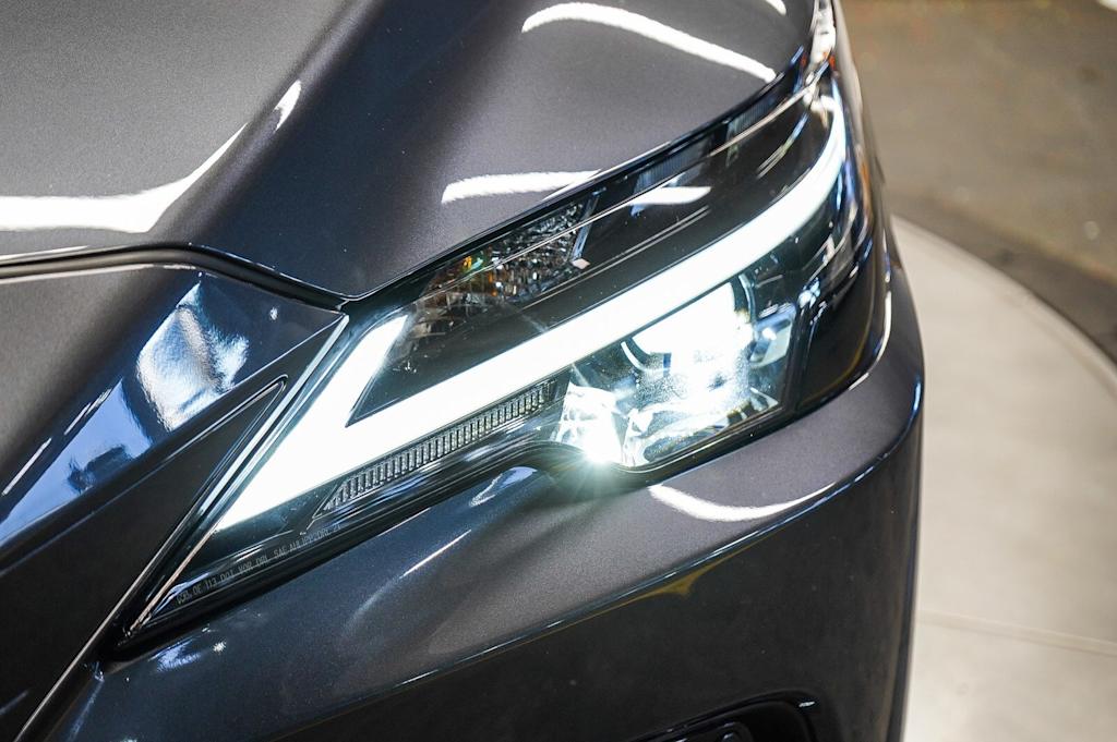 Thumbnail: 2025 Lexus RX - 22