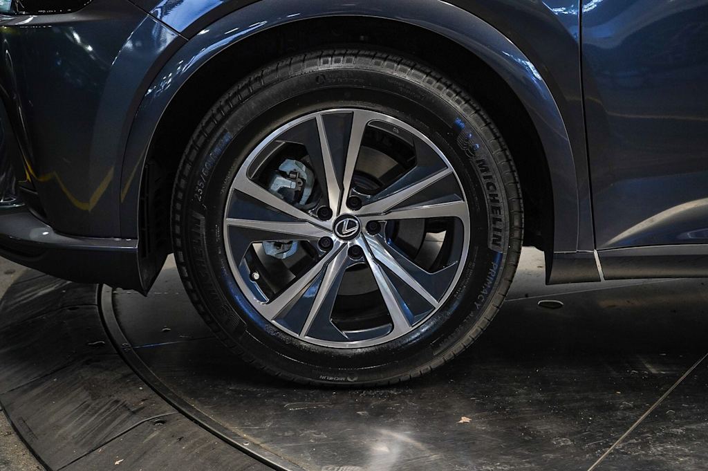 Thumbnail: 2025 Lexus RX - 7