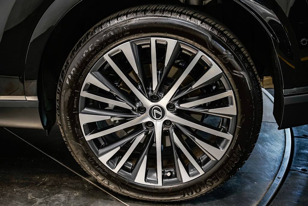 Thumbnail: 2024 Lexus RX - 6