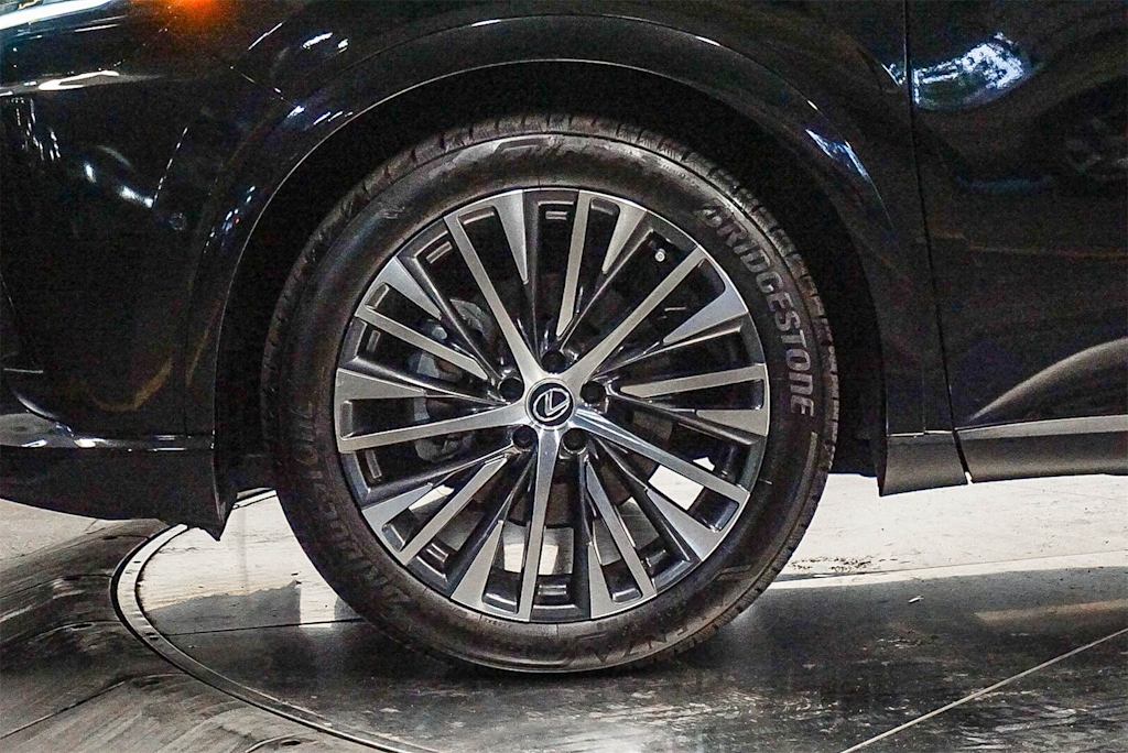 Thumbnail: 2024 Lexus RX - 7