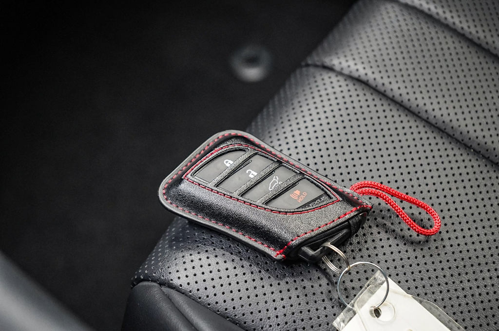 Thumbnail: 2024 Lexus RX - 18