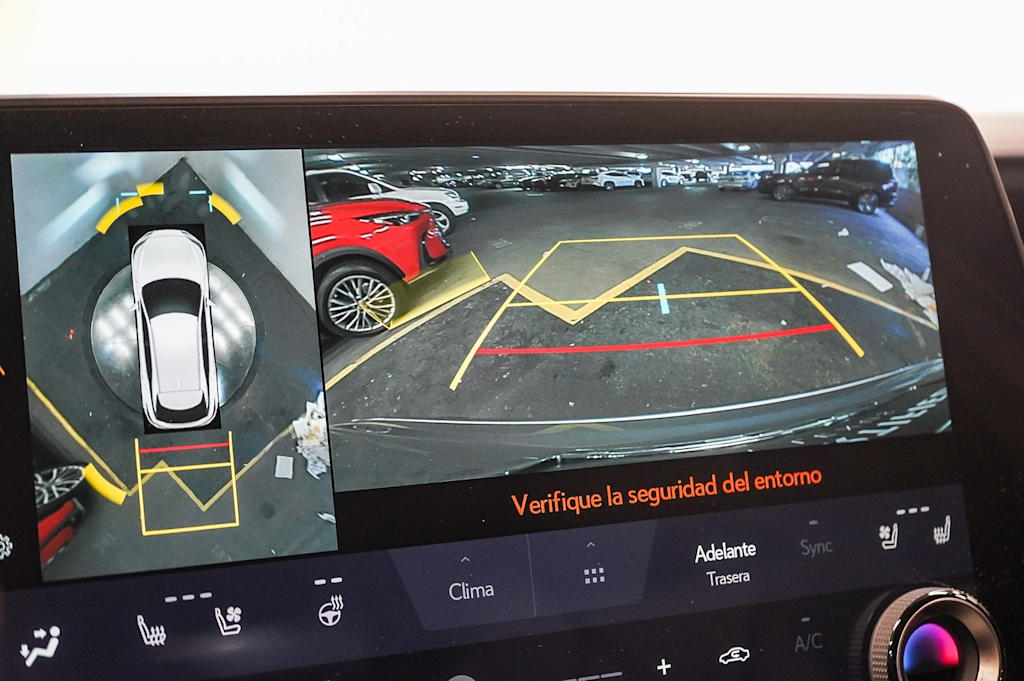 Thumbnail: 2024 Lexus RX - 29