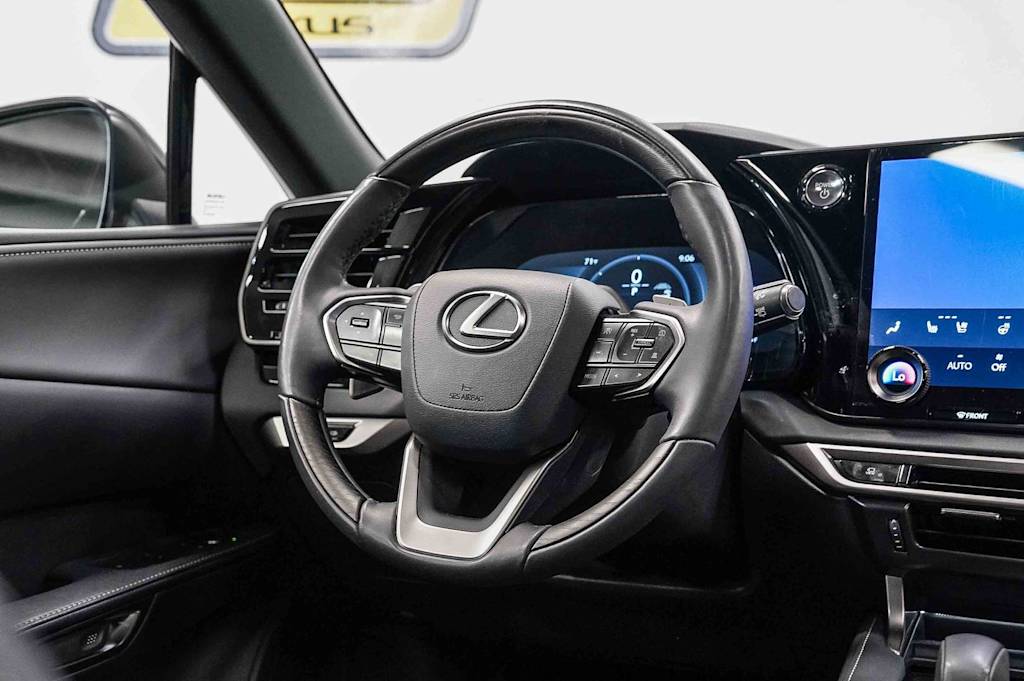Thumbnail: 2025 Lexus RX - 8