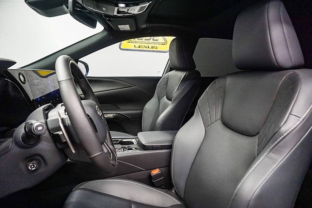 Thumbnail: 2025 Lexus RX - 10