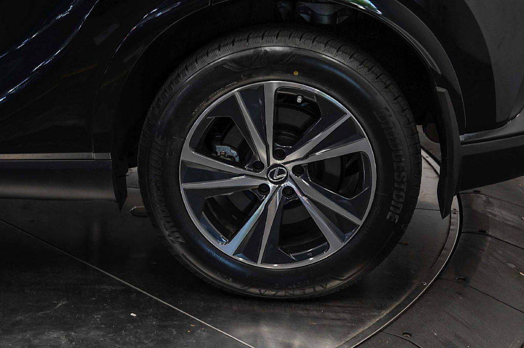 Thumbnail: 2024 Lexus RX - 22