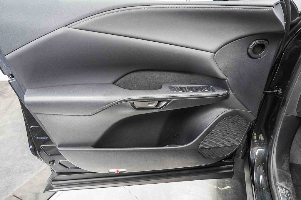 Thumbnail: 2024 Lexus RX - 27