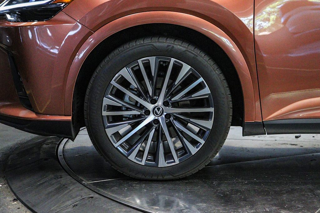 Thumbnail: 2023 Lexus RX - 7