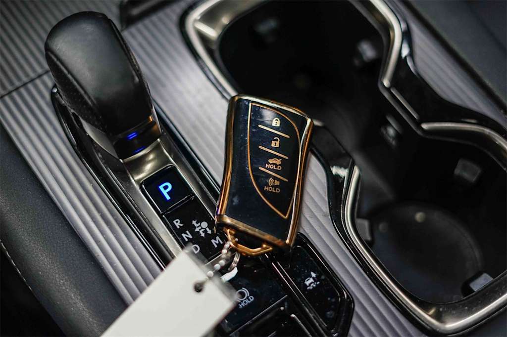 Thumbnail: 2023 Lexus RX - 27