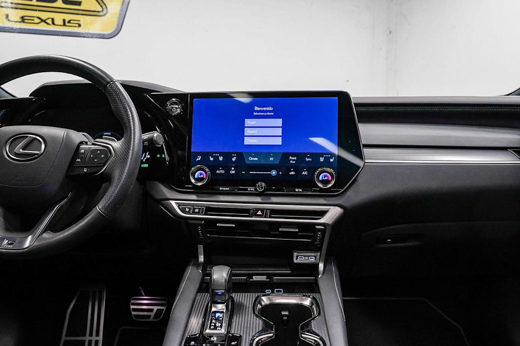 Thumbnail: 2024 Lexus RX - 9