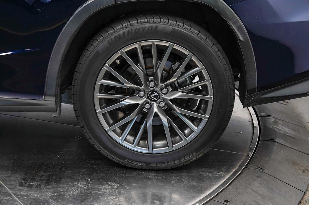 Thumbnail: 2016 Lexus RX - 22