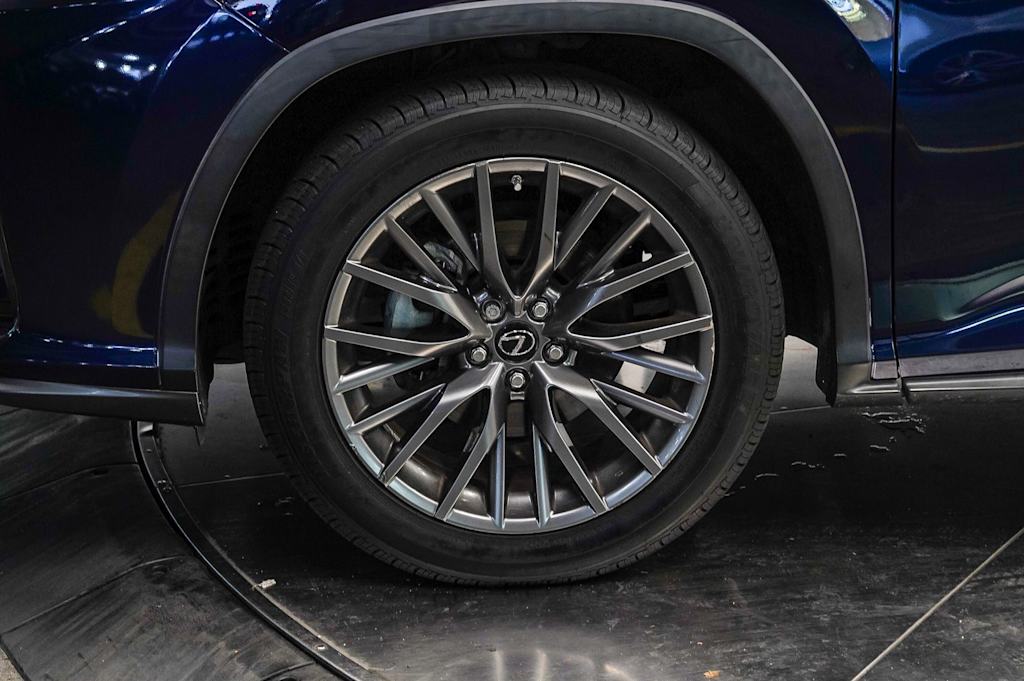 Thumbnail: 2016 Lexus RX - 6