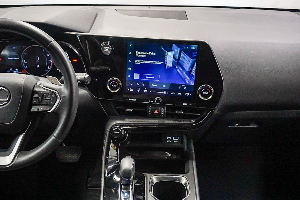 Thumbnail: 2024 Lexus ES - 12