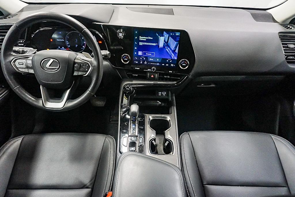 Thumbnail: 2024 Lexus ES - 2