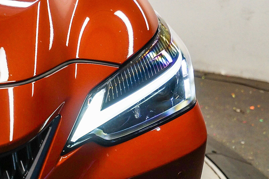 Thumbnail: 2024 Lexus ES - 19