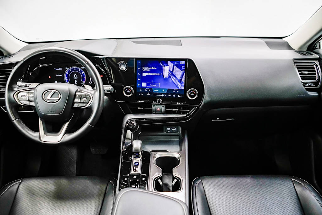 Thumbnail: 2025 Lexus ES - 2
