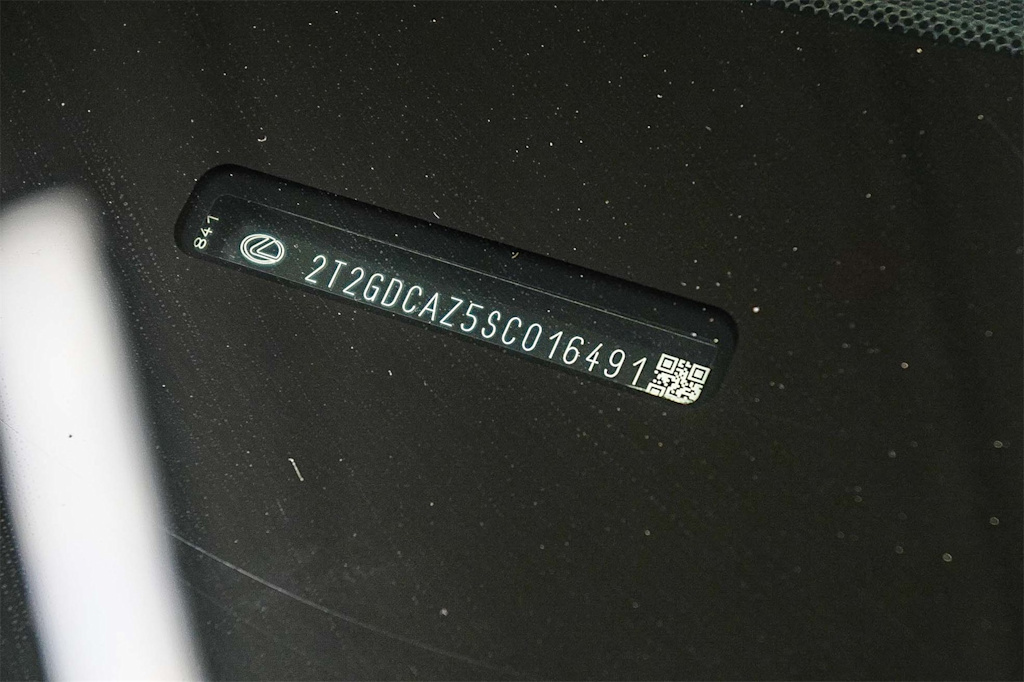 Thumbnail: 2025 Lexus ES - 30