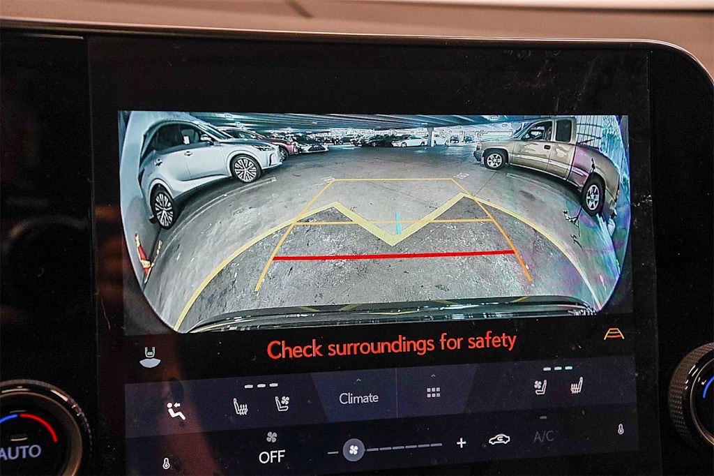 Thumbnail: 2025 Lexus ES - 28