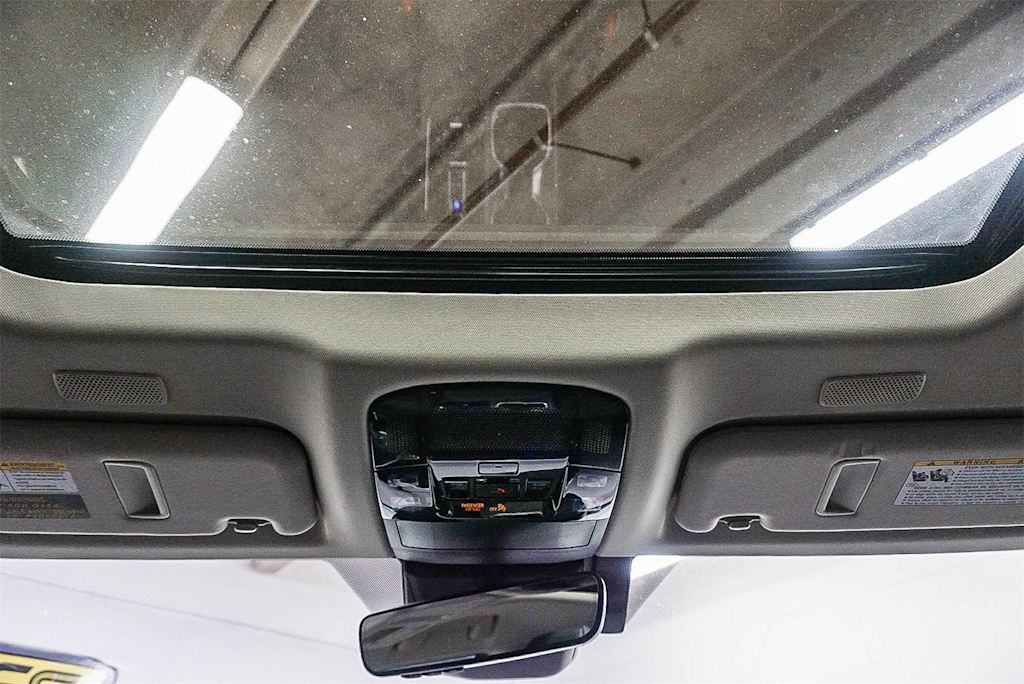 Thumbnail: 2025 Lexus ES - 23