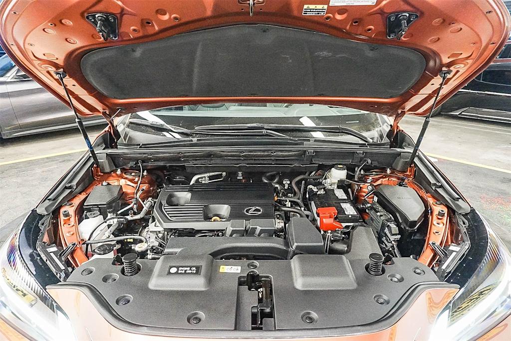 Thumbnail: 2025 Lexus ES - 7