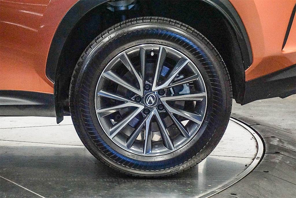 Thumbnail: 2025 Lexus ES - 22