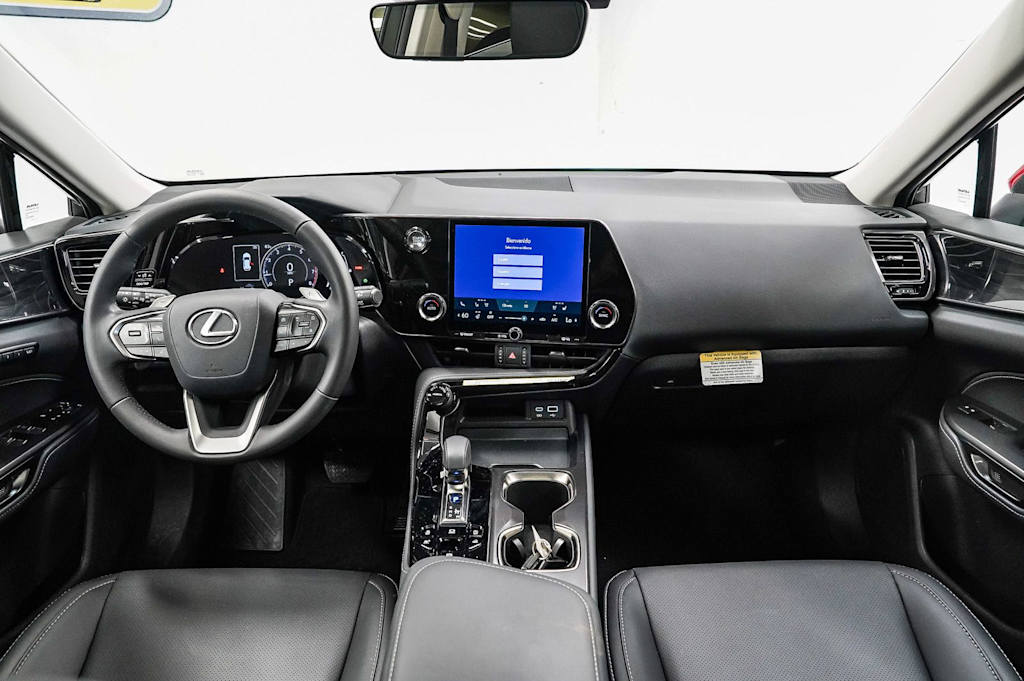 Thumbnail: 2025 Lexus ES - 2