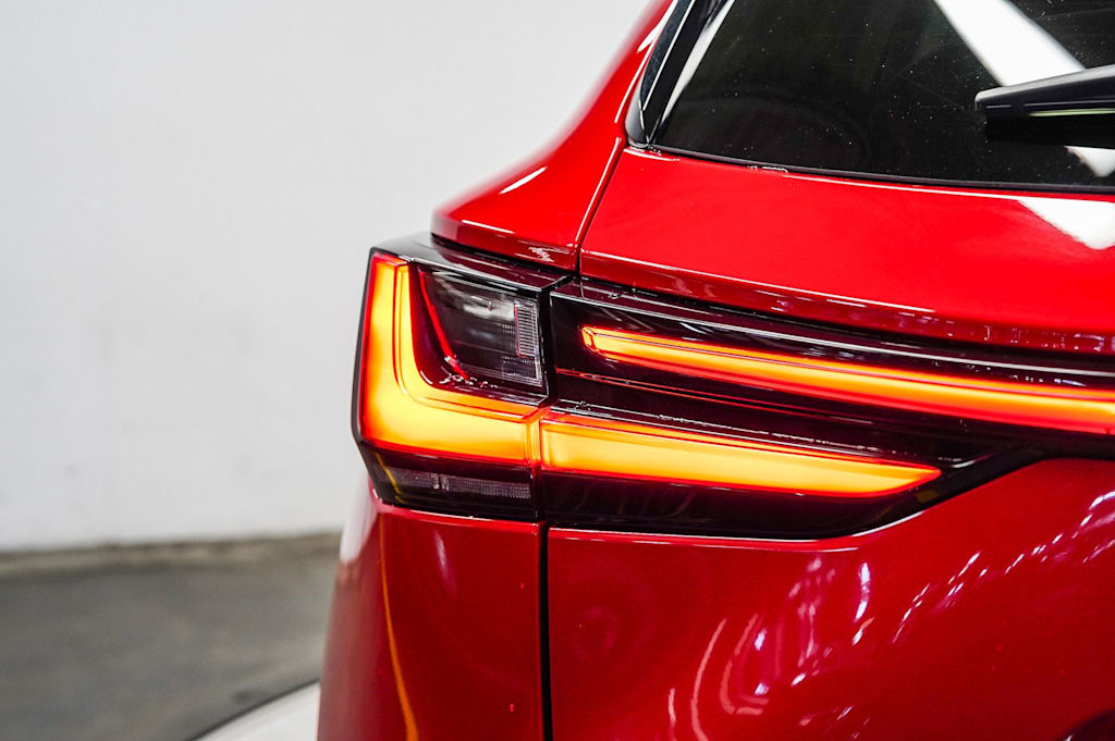 Thumbnail: 2025 Lexus ES - 19