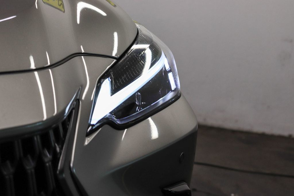 Thumbnail: 2026 Lexus ES - 19