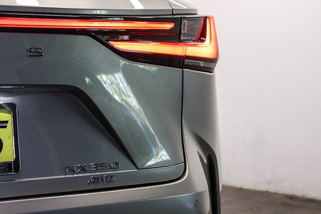 Thumbnail: 2026 Lexus ES - 22